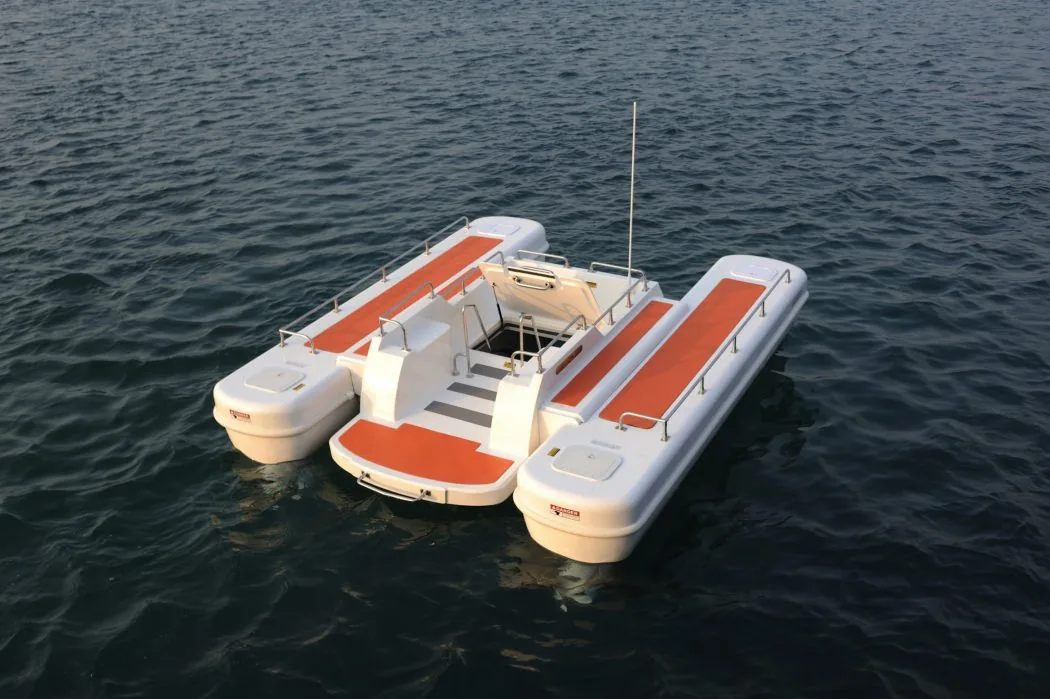 Semi-submarine cabin concept view